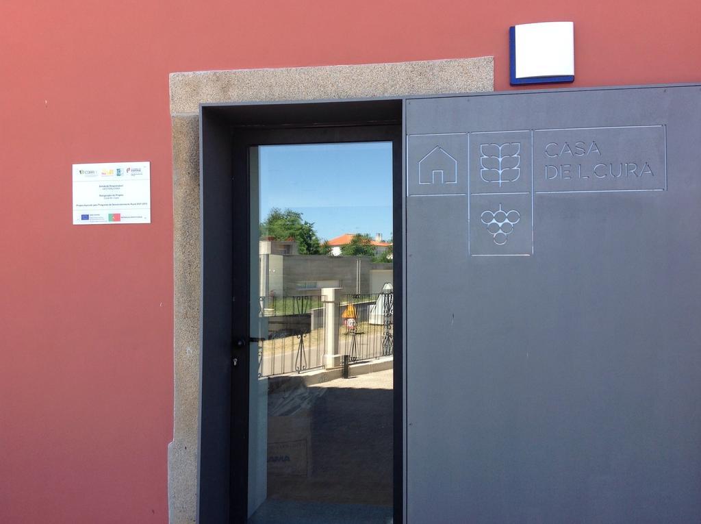 Pensjonat Casa De L Cura Miranda do Douro Zewnętrze zdjęcie